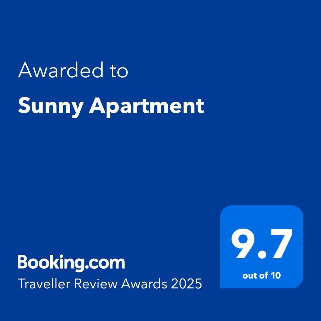 Sunny Apartment บลาโกเอฟกราด ภายนอก รูปภาพ